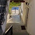 Seasidelongo 1 Min From The Of Nikiti (Sithonia)