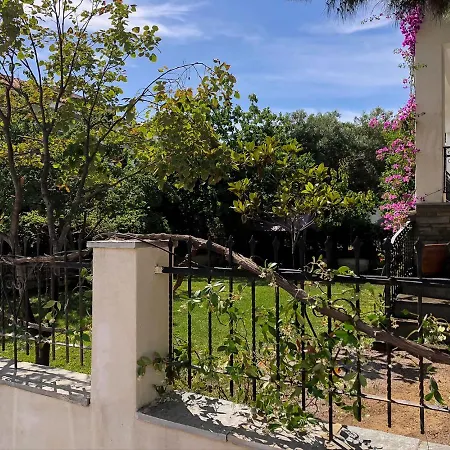 Holiday home Seasidelongo 1 Min From The Of
