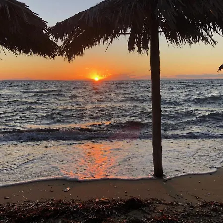 Holiday home Seasidelongo 1 Min From The Of