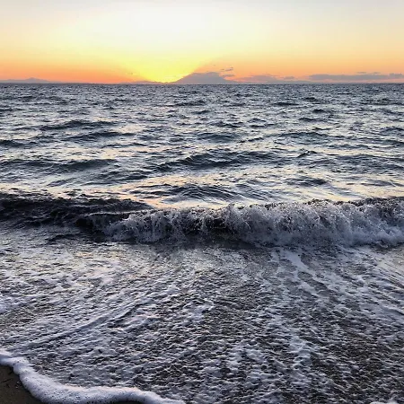 Seasidelongo 1 Min From The Of Nikiti (Sithonia)