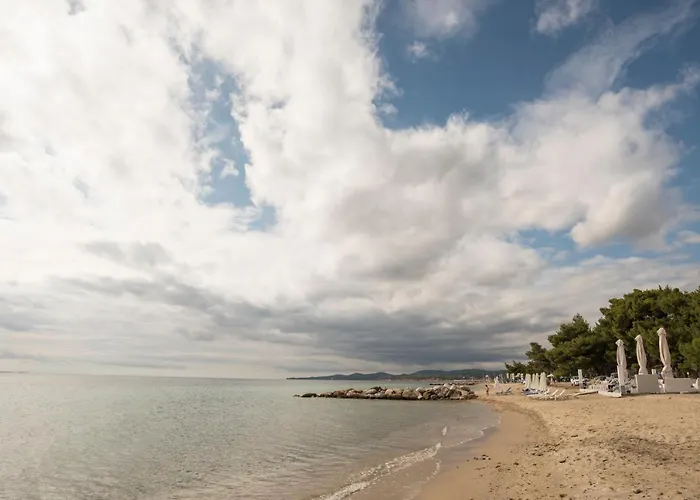 Seasidelongo 1 Min From The Of